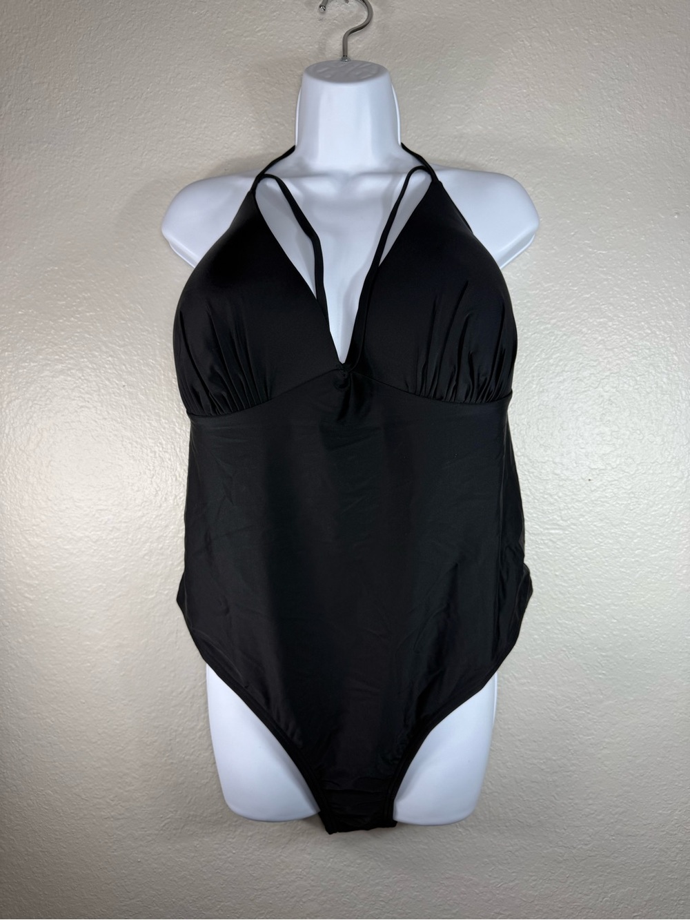 Cupshe‎ Black Halter Swimsuit One Piece Plus Size 3X Bathing Suit
